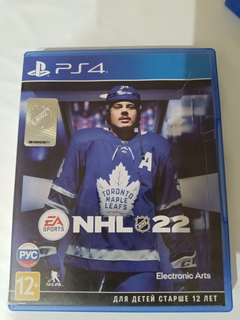 Продам NHL22 на PS4