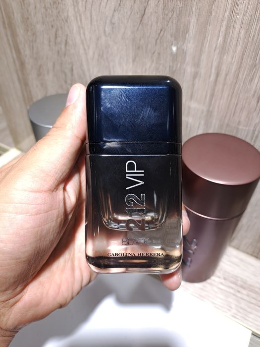 212 Men NYC Carolina herrera