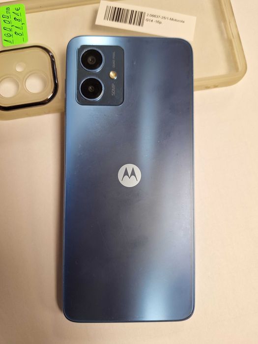 Телефон Motorola G14