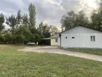 Продам 2 дом с участком 18соток срочно срочно