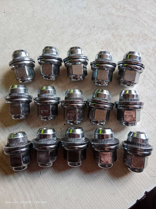 Гайки на титановые