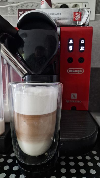 Espressor DeLonghi Lattissima