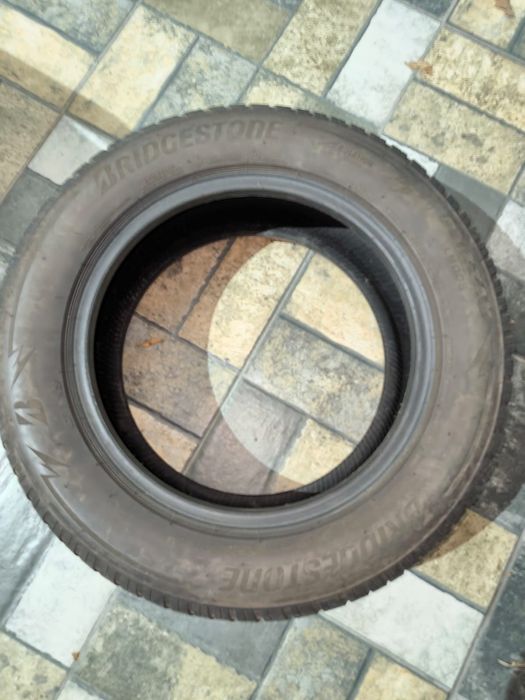 Vând set jante și  anvelope R16, Dacia Duster