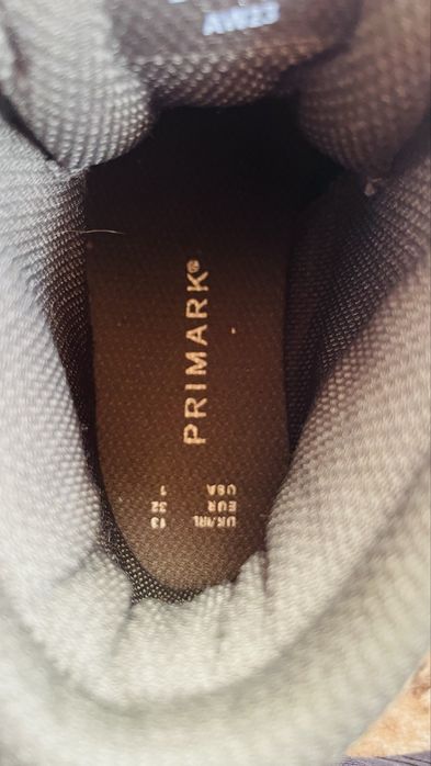 Топли детцки обувки в много добро състояние