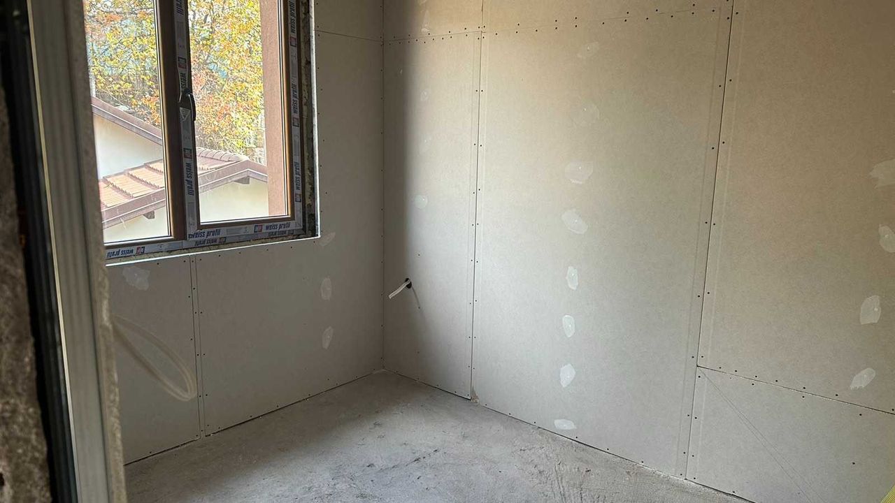Продава се Къща в с. Рударци, Област Перник - 191 кв.м за 1204 €/кв.м - Снимка #7