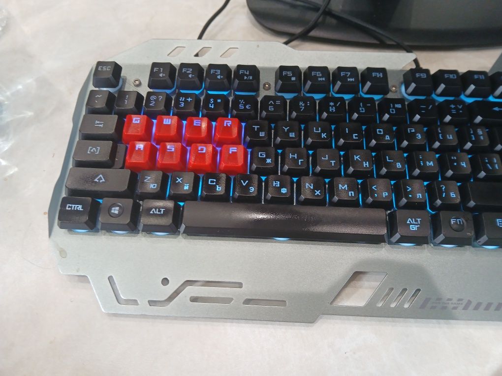 Клавиатура A4Tech Bloody B2418, RGB, с кабел, сива