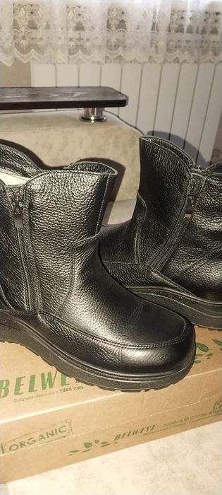 Женские зимние сапоги