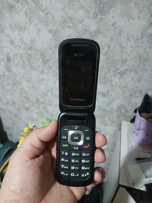 Srochna Samsung sotiladi