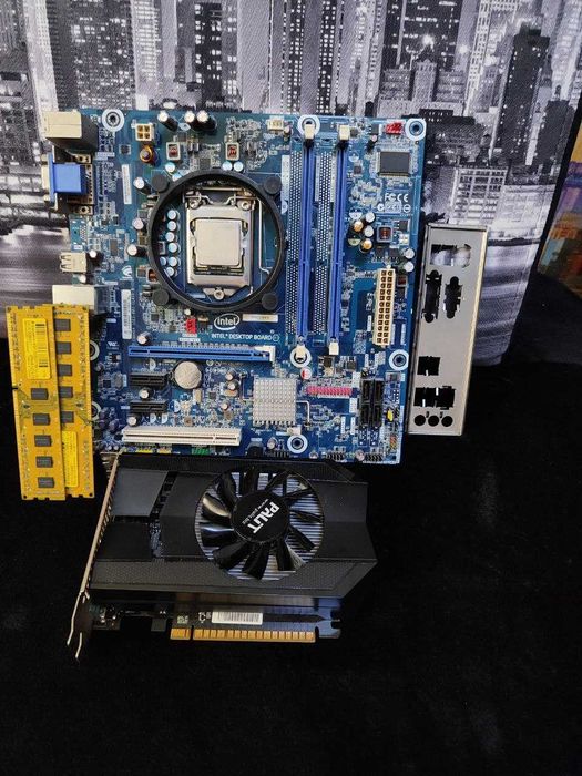 Опервтивная память Zeppelin DDR3 4 GBx2 1333 Mhz