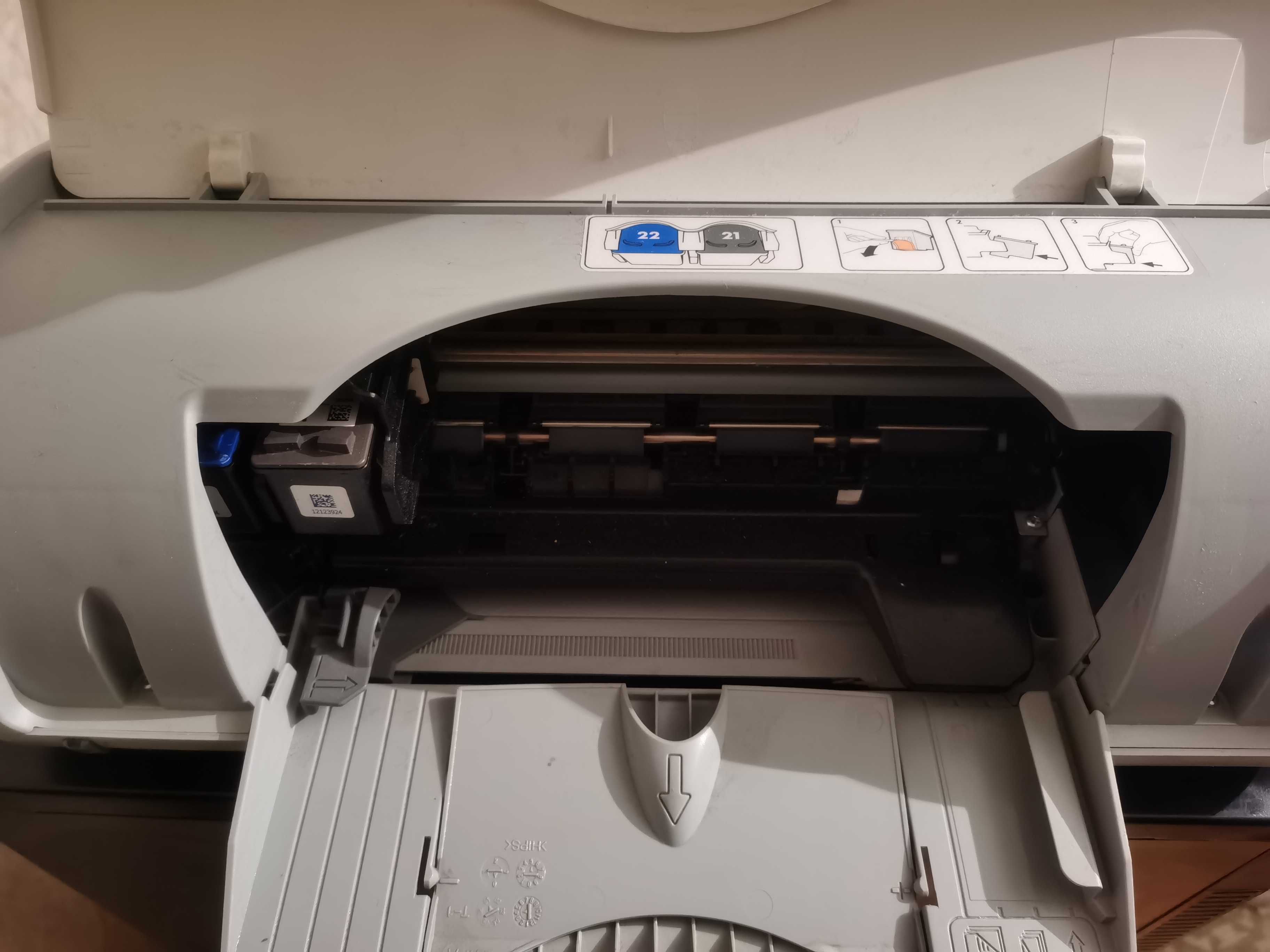Цветен принтер HP