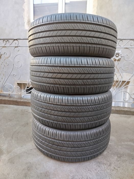 235 45 R18 Shina Kumho solus