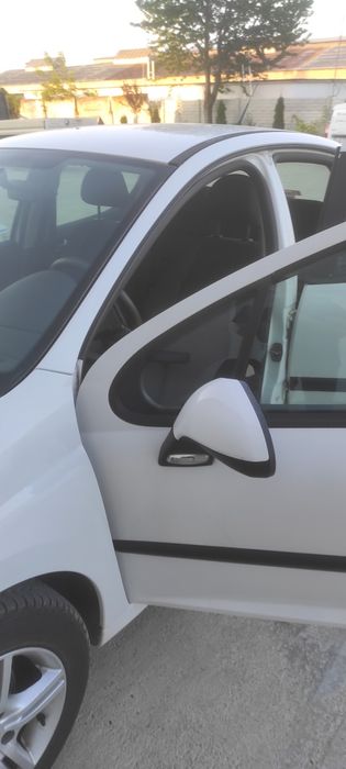 Peugeot 207 HDI 1400 , puțin folosită ,