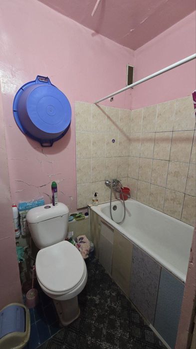 ХАМЗА Е квартал.  Продажа 2 х 6.  2/4/5 Срочно !