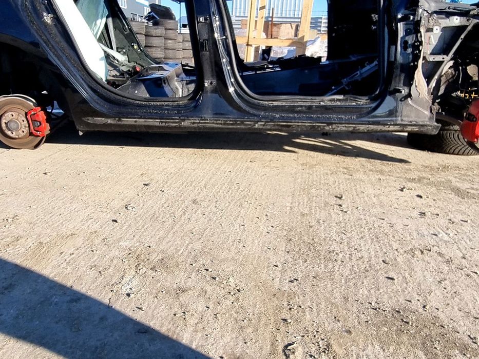 Prag lateral dreapta AUDI A4 (8W2, B9) [Fabr 2015-2023] 2.0 TDI DETA 1