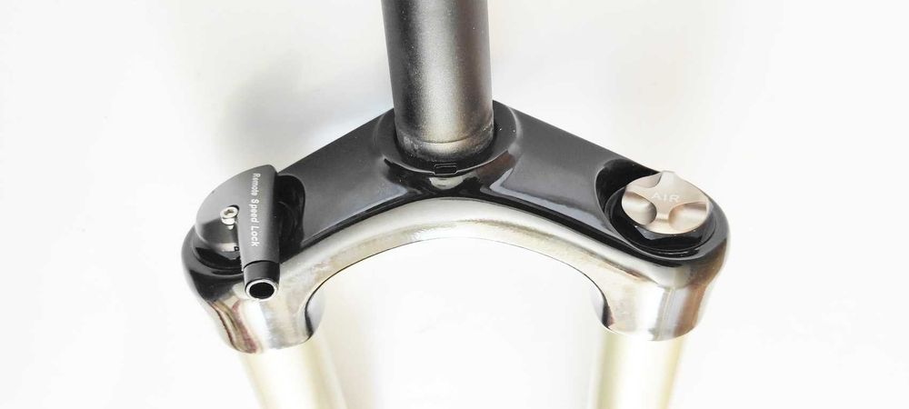 Furca Suntour Axon RLR DS Air 27.5" 120mm 15x100mm gat 1 1/8" nou