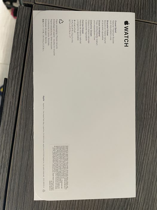 Продавам чисто нова каишка  Blue Ocean Band за Apple watch 3