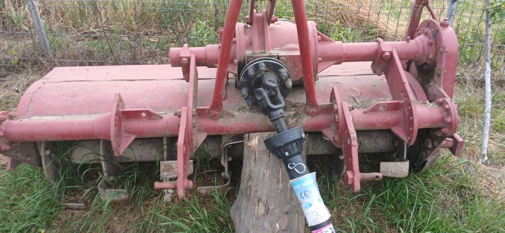 Vând/ schimb freza tractor