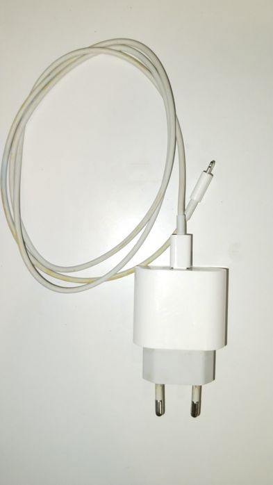 Зарядное устройство IPhone