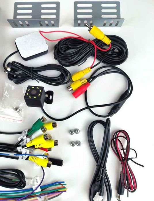 7INCH УНИВЕРСАЛНА мултимедийна навигация за автомобил