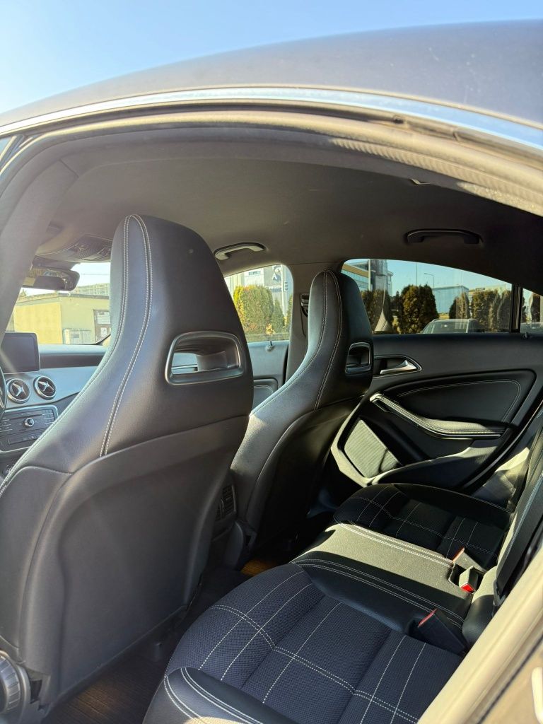 Mercedes-Benz CLA 220D