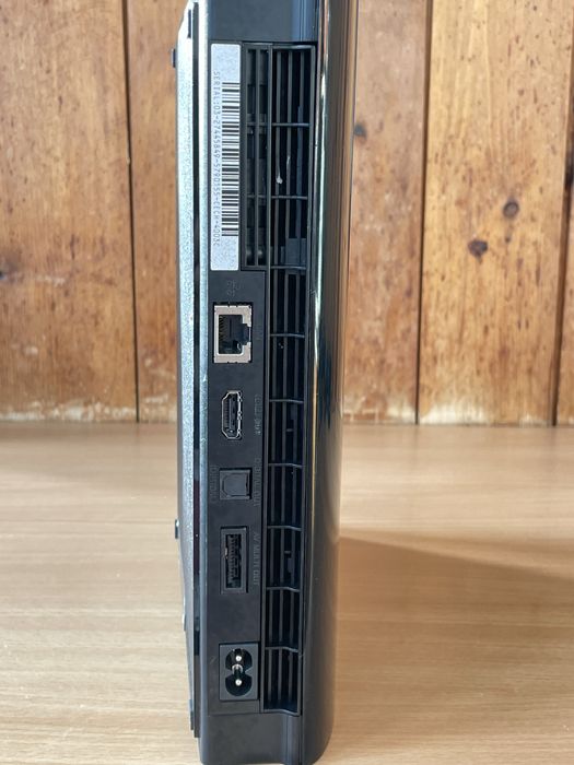 PS 3 Super Slim, 500gb, doar 6 zile in functionare