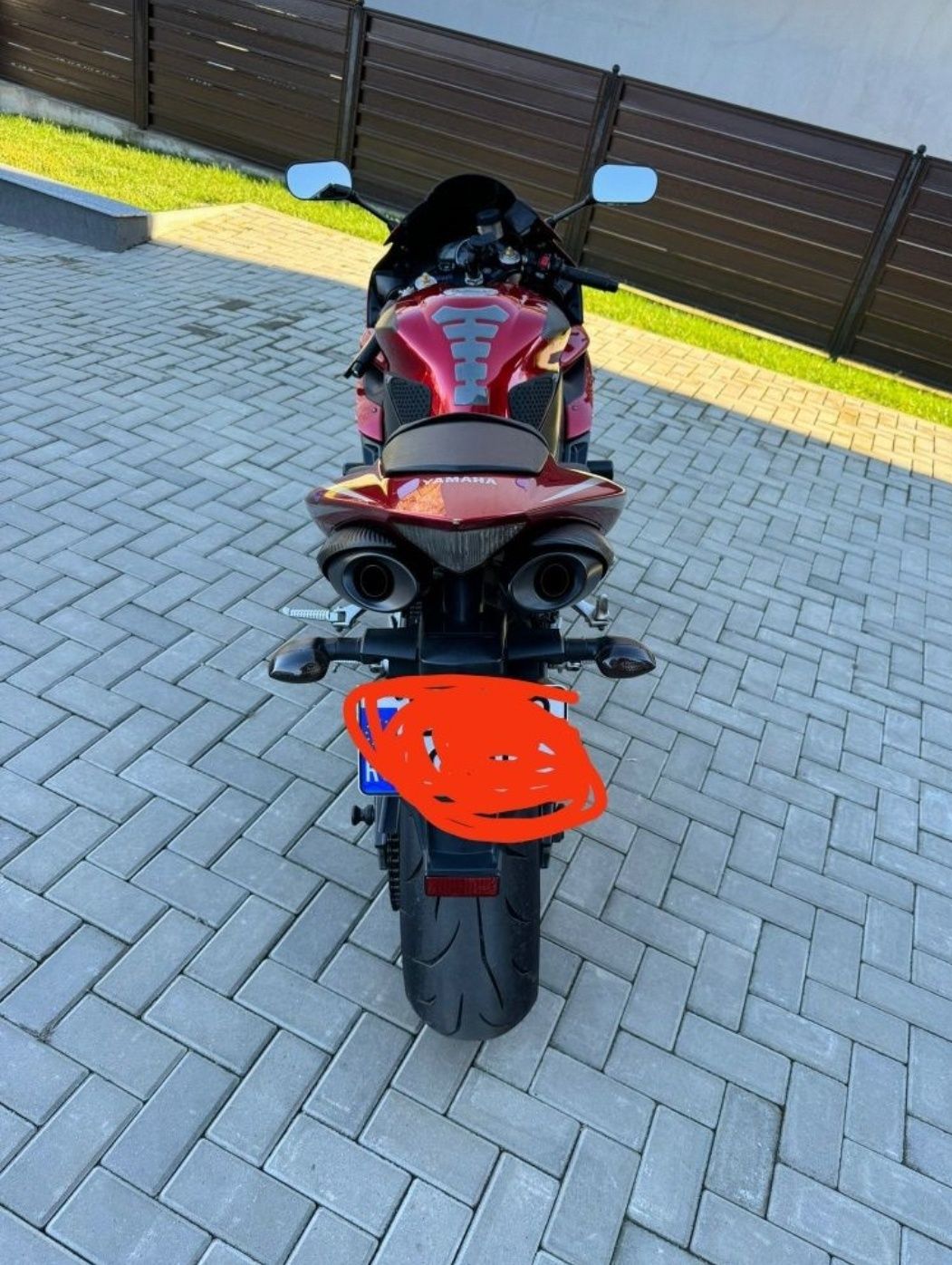 Yamaha r1  yzf 2006