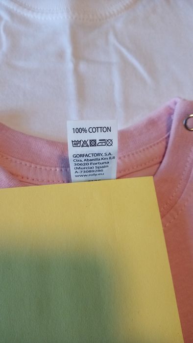 Tricouri pentru copii mărimea 6M și 18 M