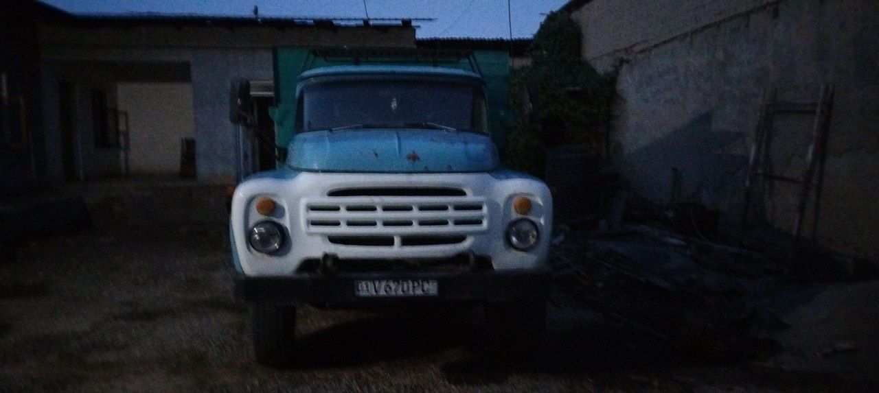 Zil samasval 130 sotiladi