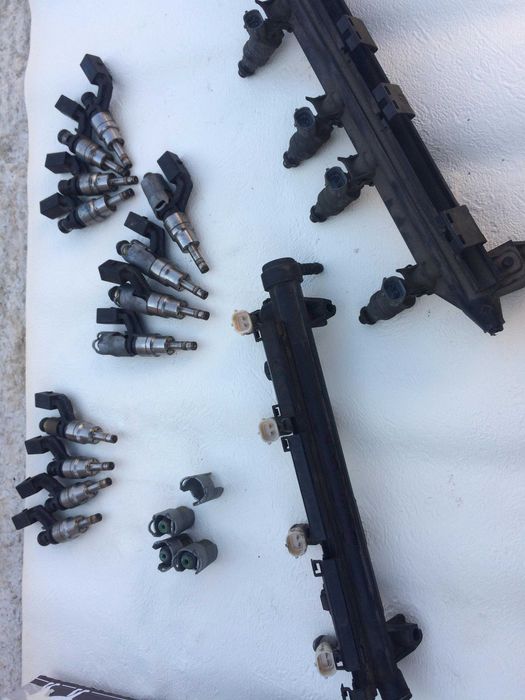 Injectoare vw golf 5 1.4 FSI BKG 1.6 BAG 1.6 BLP BCA BSE BGU