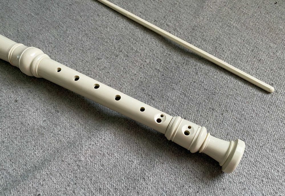 Instrument muzical, fluier german alb 31x3cm - nou