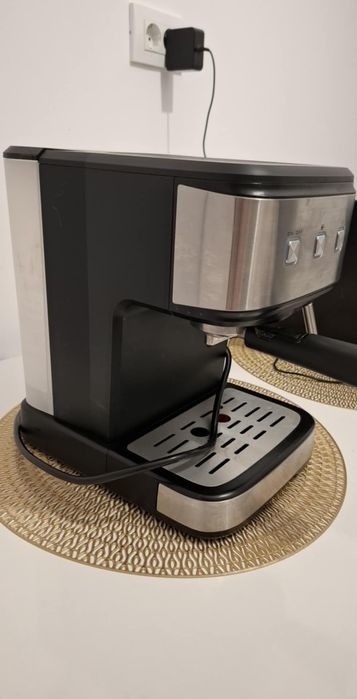 Vand aparat de cafea