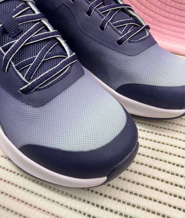 Кроссовки Америка бренд