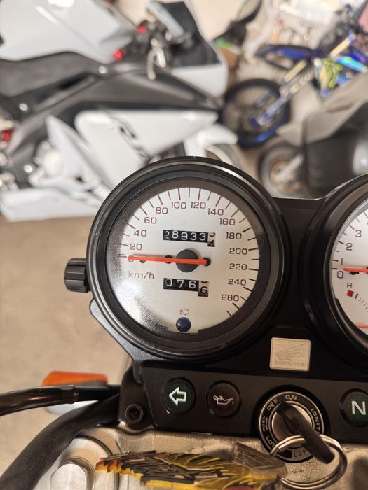 Honda Hornet 600 pc34