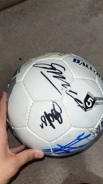 Futbol topi, imzo lik koptok, Футболный Мяч с потписой