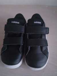 Adidasi unisex nr 25