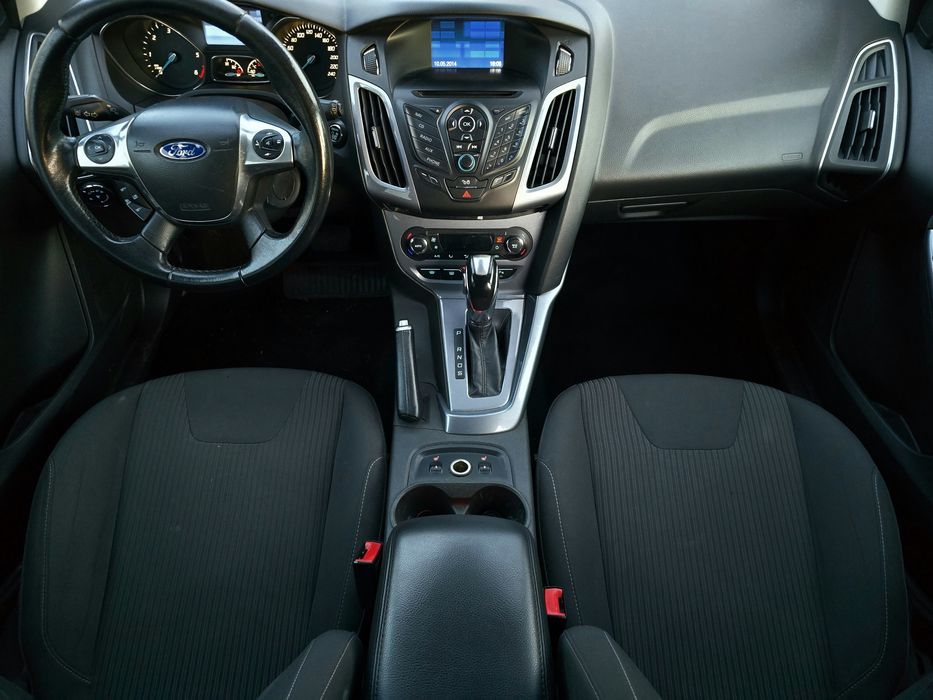 Ford Focus St line Motor 2,0 TDCI 163 Cutie automată Carte service+tüf