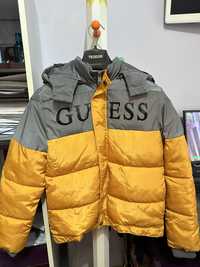 Зимно яке за момче на GUESS