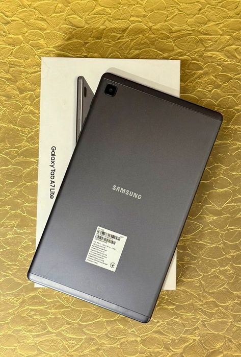 Самсунг Samsung Tab A7 Lite 32gb в идеальном состоянии ,гарантия