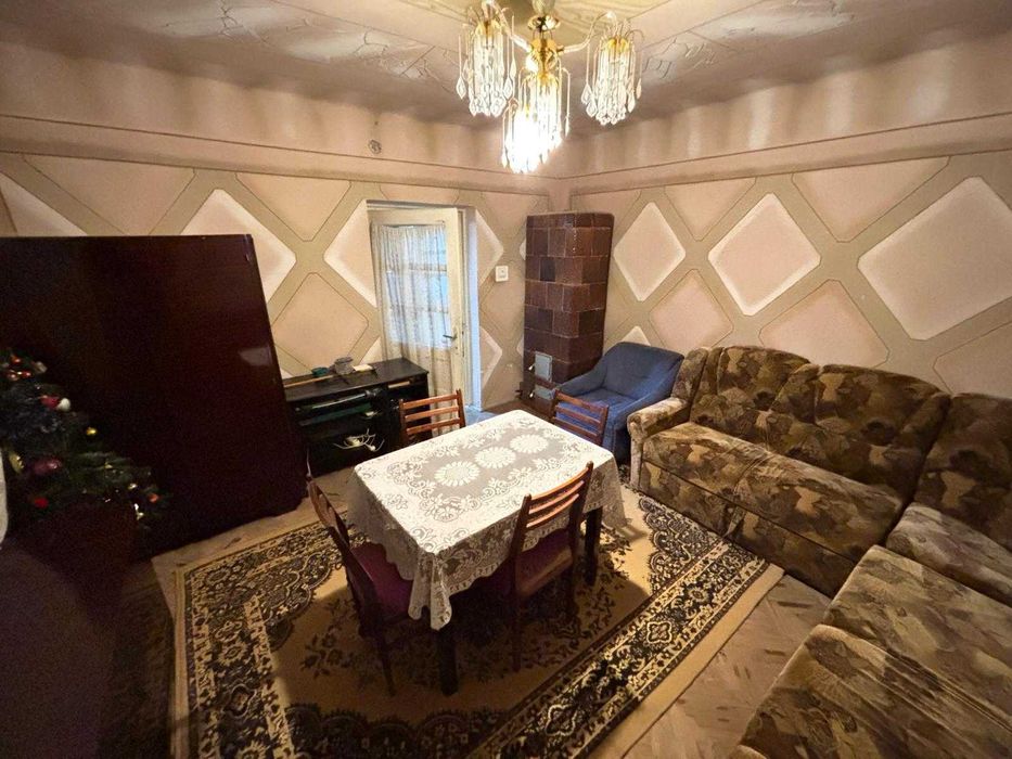 Casa de vanzare in Cuvin