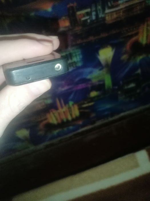 Продам телефон с двумя симками