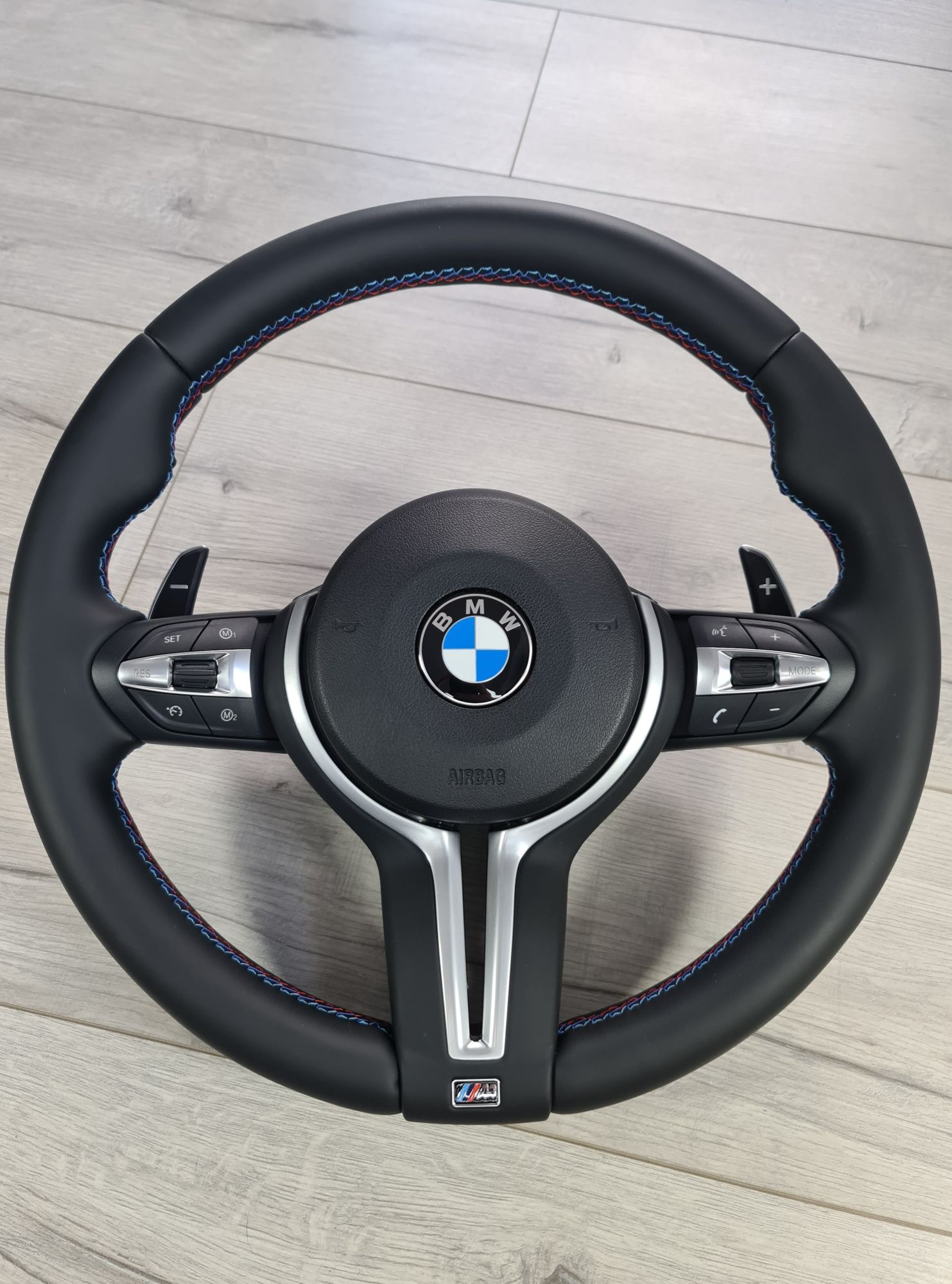 Volan-Piele-M2-M3-M4-Bmw-Seria-1-2-3-4-X5-X6-F20-F30-F15-F16-F34-F32