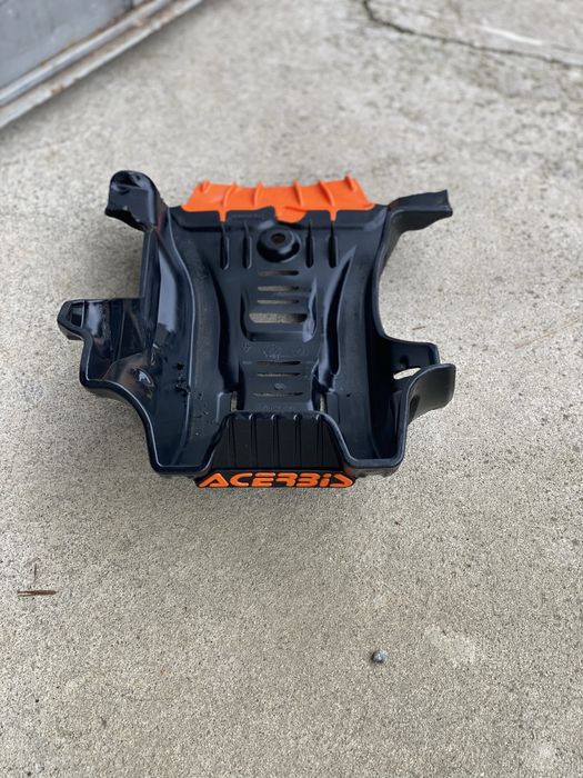 Тава за двигател Ktm