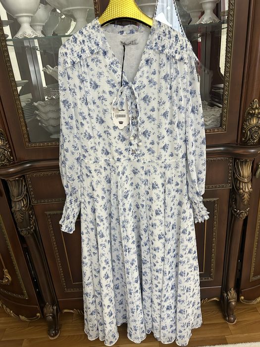 Көйлек сатылады .