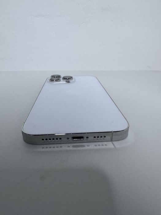 Iphone 14 Pro Max 92% bateria