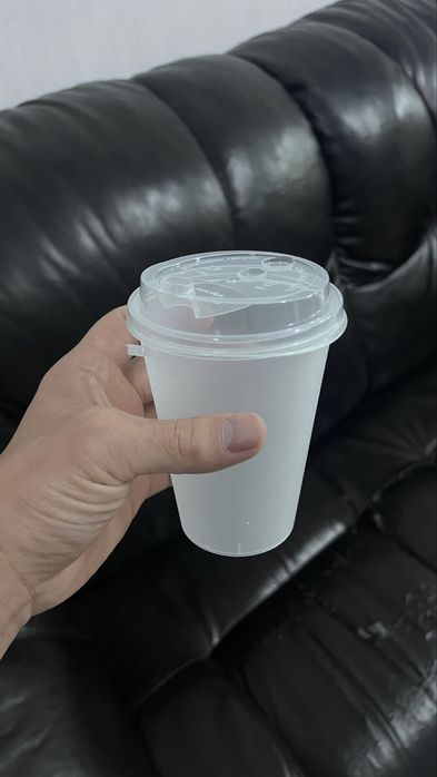 Стаканчики с крышкой