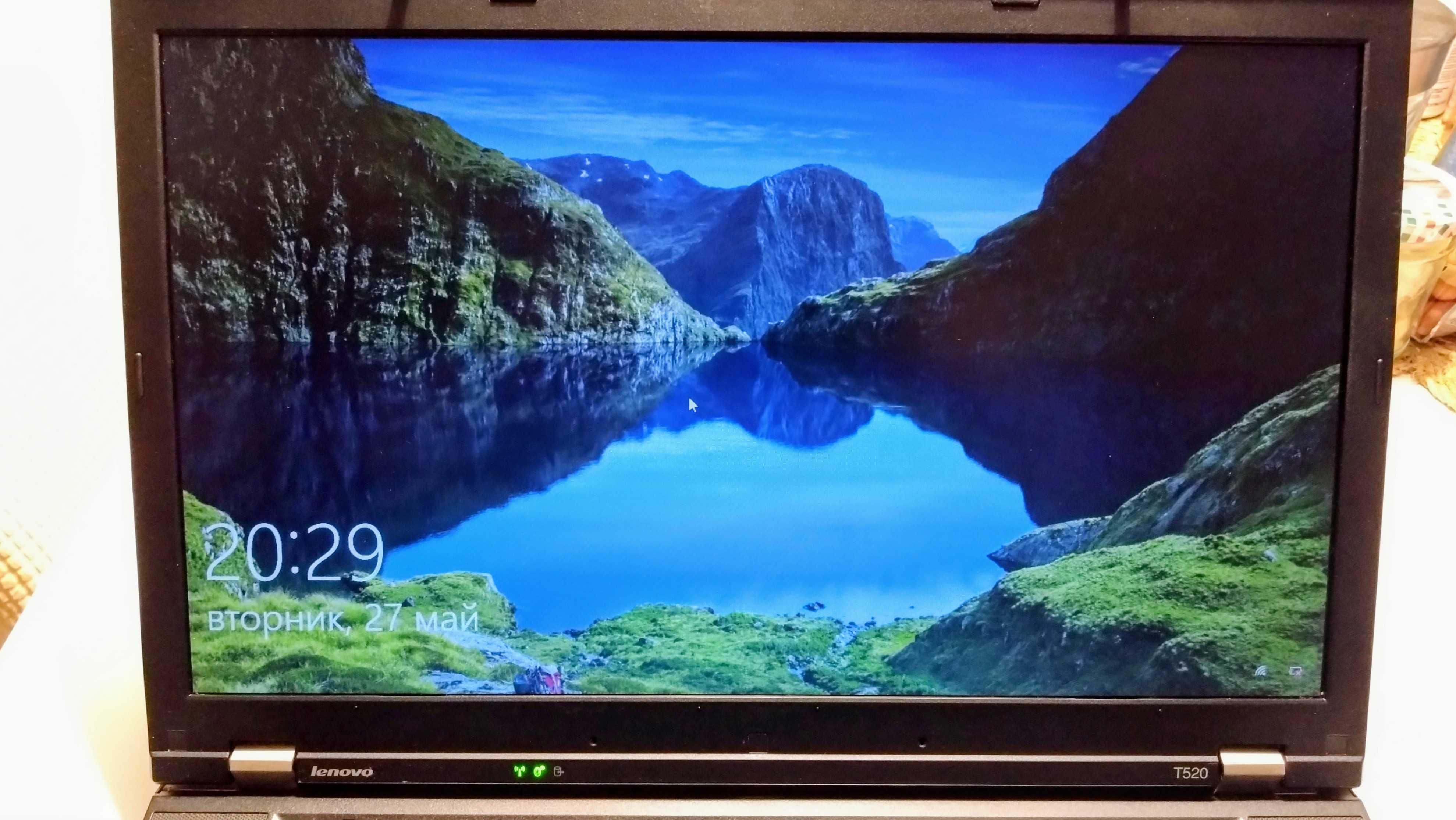 лаптоп Lenovo Thinkpad T520, intel core i5, RAM 8GB, 256GB SSD