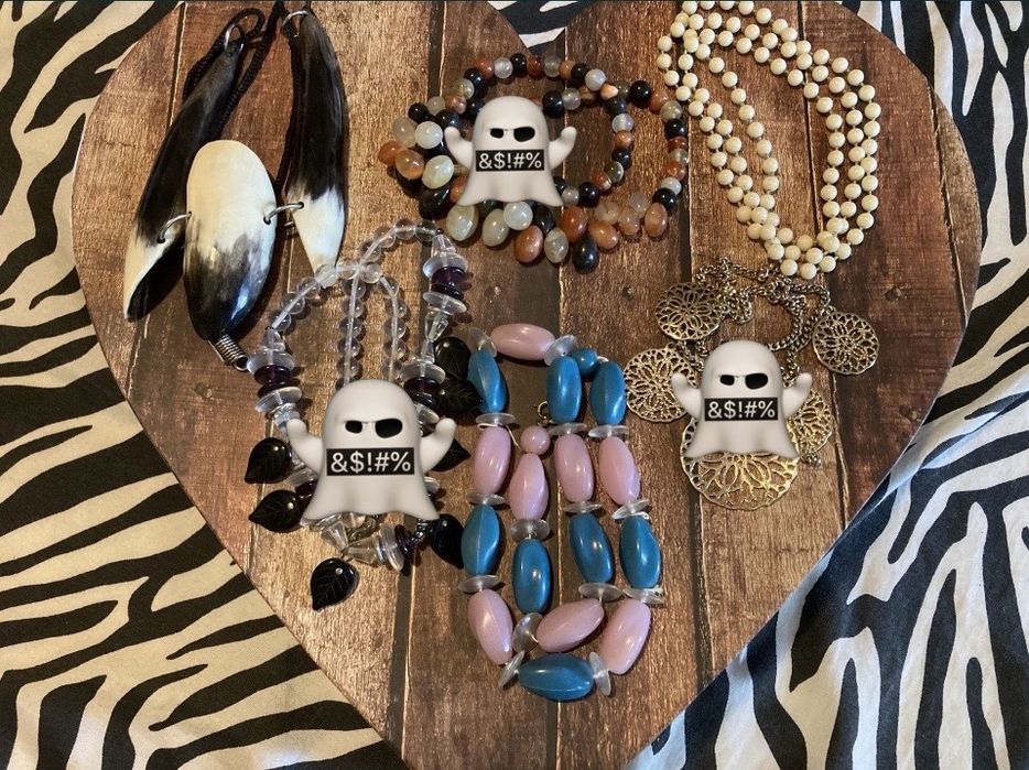 Гривни  и колиета