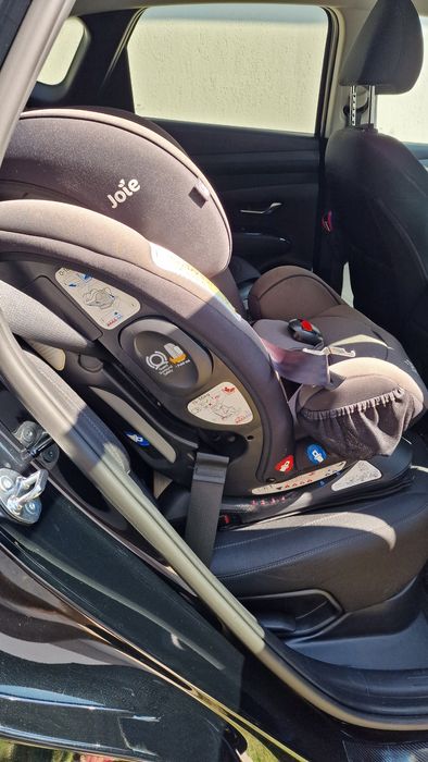 Scaun auto JOIE cu Isofix