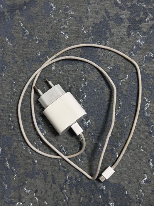 айфон зарядка тайпси