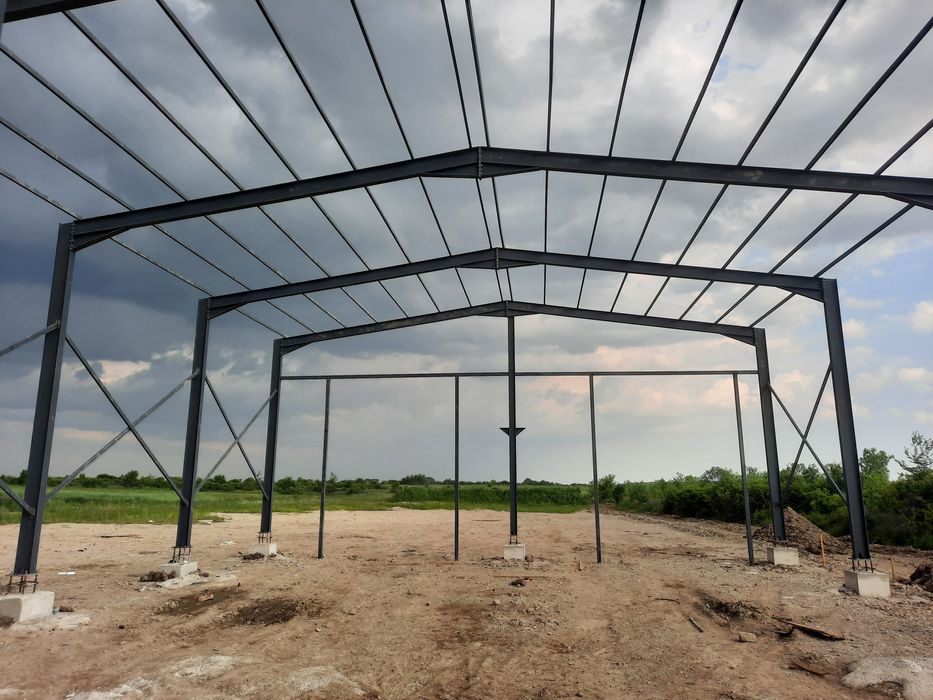 Vând hale metalice lucrăm fără avans